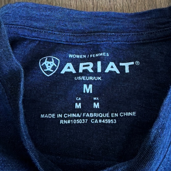 Ariat Women's Repaired Solid Sleeveless Pocket T-Shirt Size M Indigo Blue Casual - Picture 4 of 6